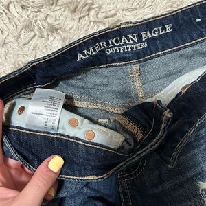 American Eagle dark wash mom short